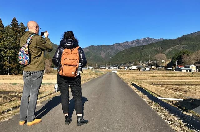 Private Leisurely Rural Town Walk in Hida