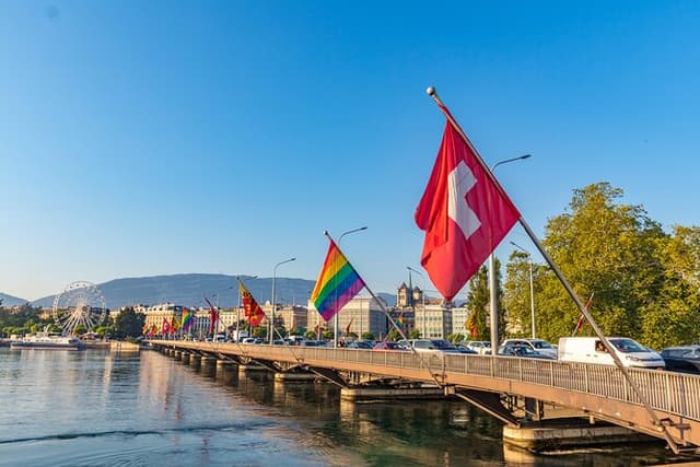 Explore the Instaworthy Spots of Geneva with a Local