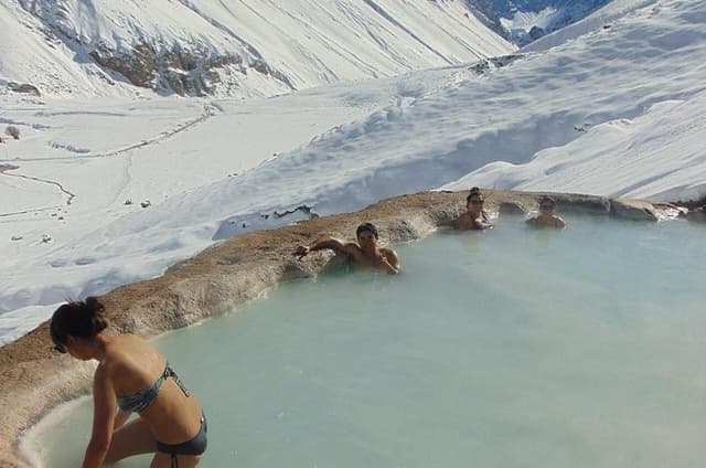 Private Santiago, Visit Hot Springs and Picnic in Cajon del Maipo