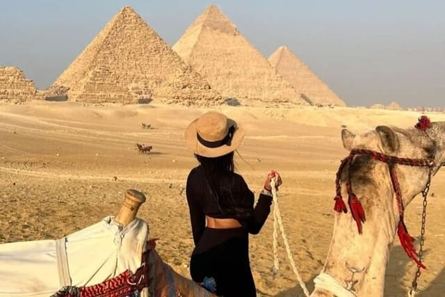 Giza Pyramids Sunrise Tour : Guide, Camel Trek & local Breakfast