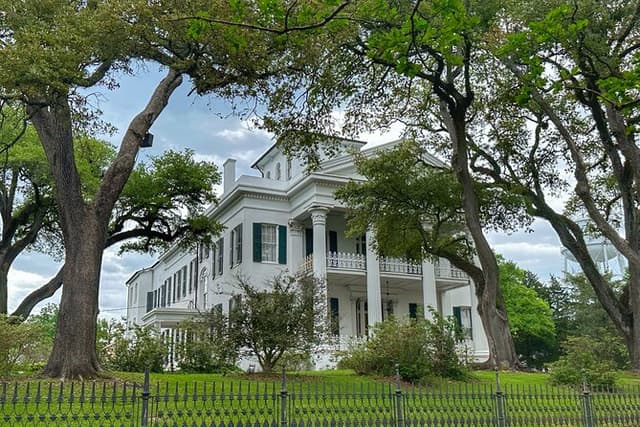 Private Natchez Heritage & Mounds Tour