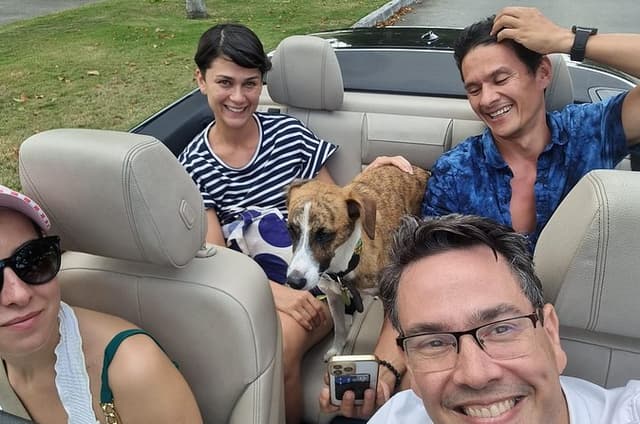 4 Hours Short Tour in a Luxury Convertible Car in Panama