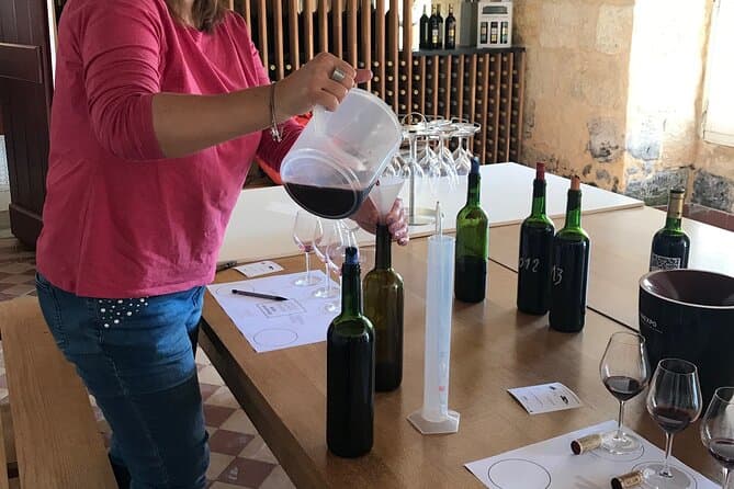 Authentic Bordeaux Cheese Tasting & Workshop Experience