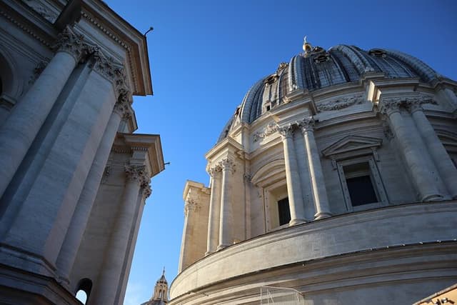 Vatican: St. Peter’s Dome Access & Audioguide