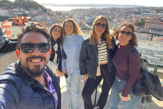 Lisbon 7 Hills Private TukTuk Tour: Best Views & Iconic Landmarks