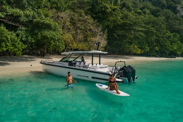 Whitsundays Premium Private Charter - Axopar 37 'Cheeky'