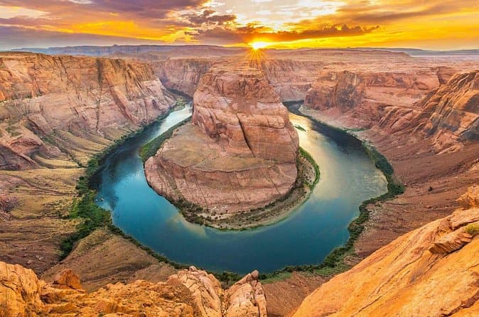 Best Yellowstone National Park Tours from Vancouver