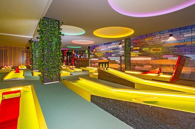 Top Rated Indoor Mini-Golf Tours