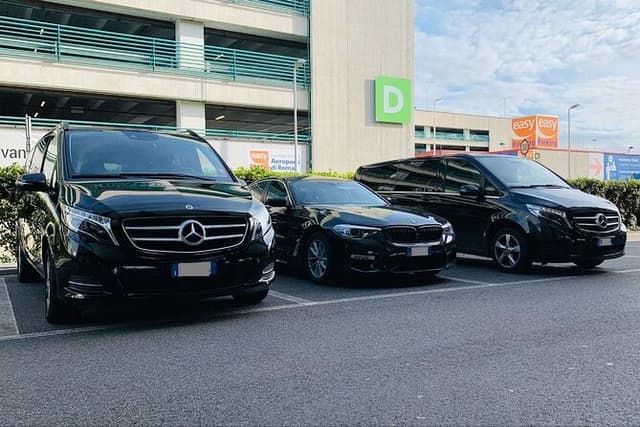 Private Transfer from Holyhead Port to Manchester Airport (MAN)