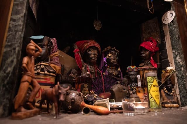 New Orleans Spirits & Spells: Witchcraft, Voodoo, and Ghost Tour