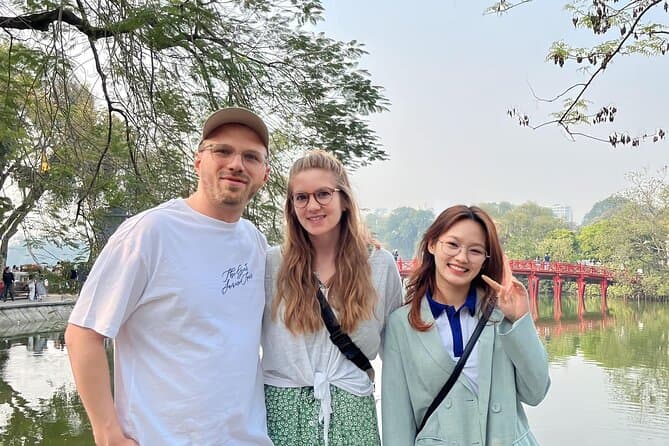 Authentic Hanoi Old Quarter Walking Tour & Street Food Guide