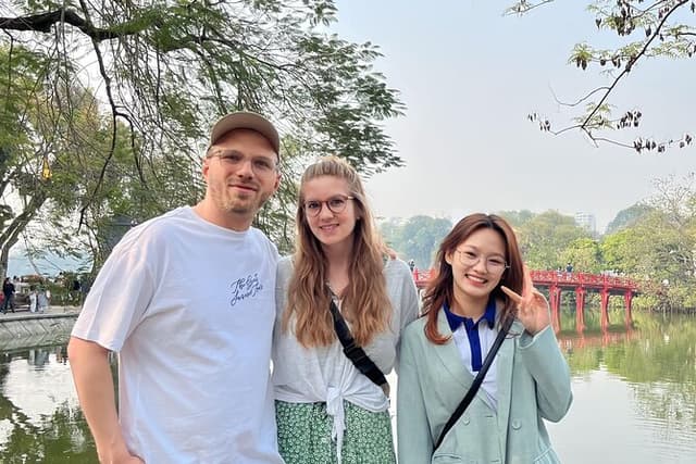 Hanoi Old Quarter Private Walking Tour with Student Guide