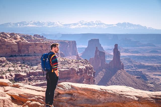 Arches Full Day Private Tour & Hike