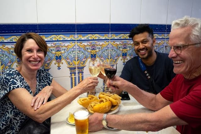Madrid by Night: Tapas, Local Drinks & Hidden Gems Tour