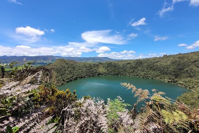 Visit to Guatavita Private Tour from Bogotá (7 Hrs.)
