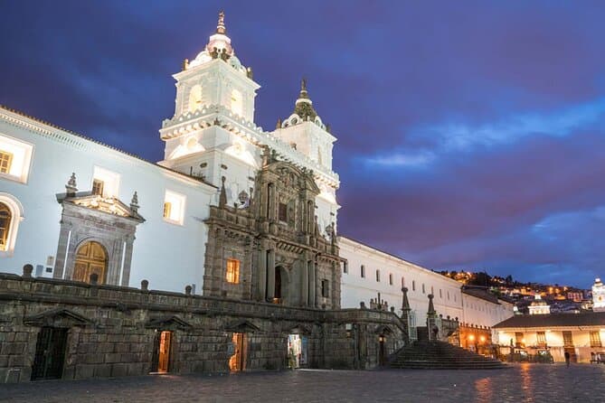 Quito Equator & Old Town Tour