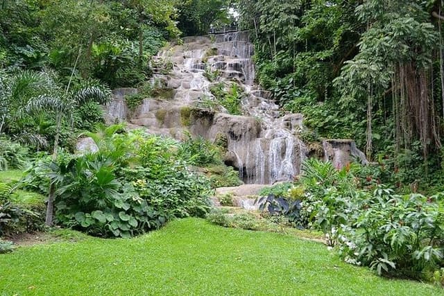 Fun tour for kids with River tubing and Konoko Falls