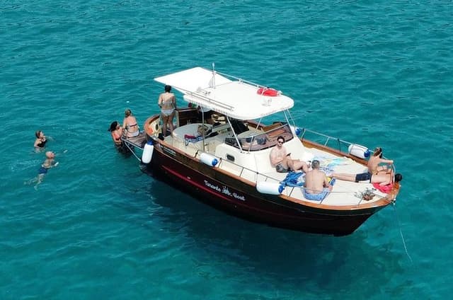 Taranto Boat Charter