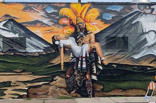 Walking Tour: Pilsen Chicago - Creativity & Community