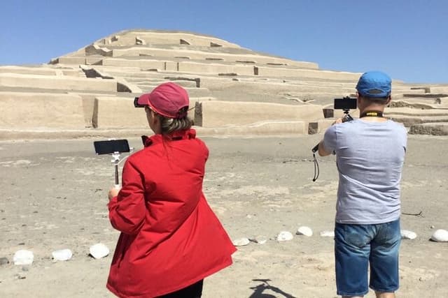 private trilogy tour : Cahuachi, Chauchilla & Aqueducts