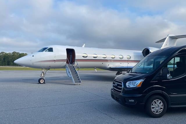 Pittsburgh City to Pittsburgh Airport (PIT) - Departure Private Transfer