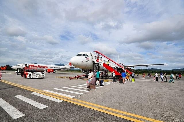 Langkawi International Airport to Hotel Private Transfer(Arrival)