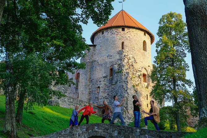 Private Transfers: Tallinn to Riga Travel Made Easy