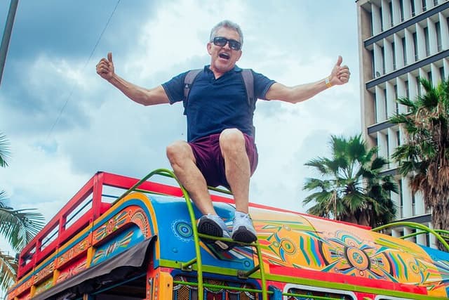 City tour Medellin + Comuna 13 + Graffititour Paisa for a day