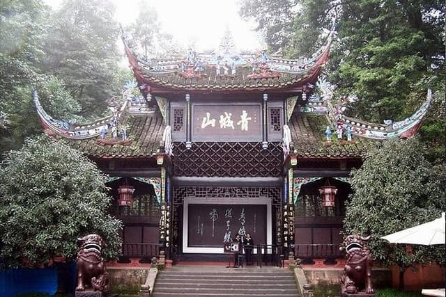 Discovery more Dujingyan Mt Qingcheng with private guide tour
