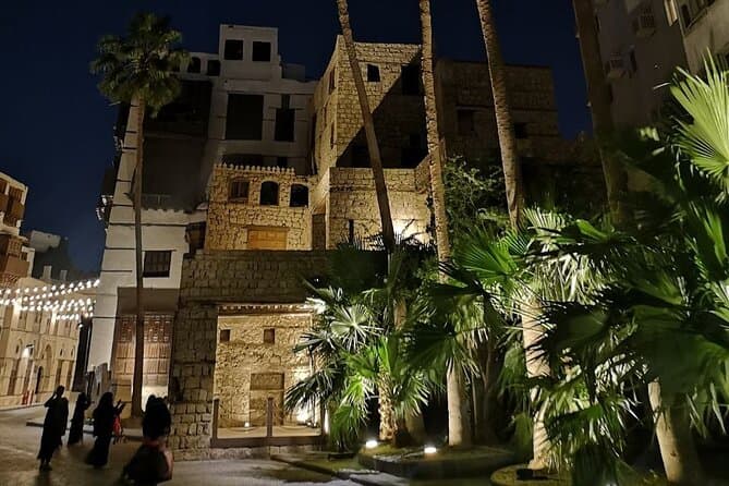 Explore the Historic Heart of Jeddah: Al-Balad Tours