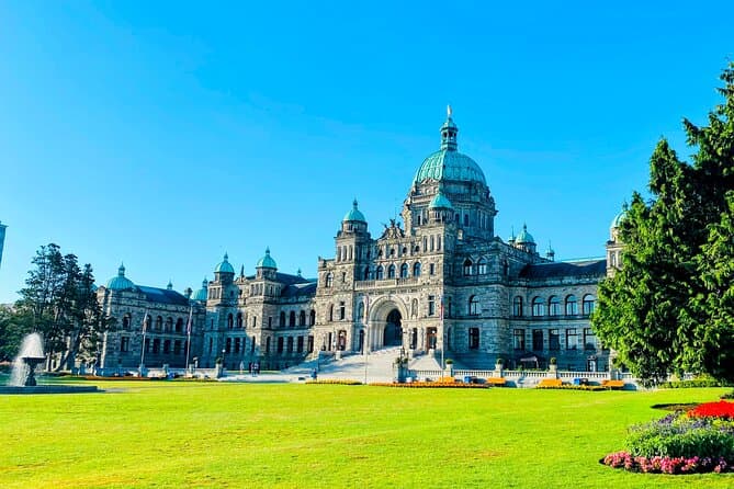 Luxury Private Transfers: Vancouver to Whistler Scenic Ride