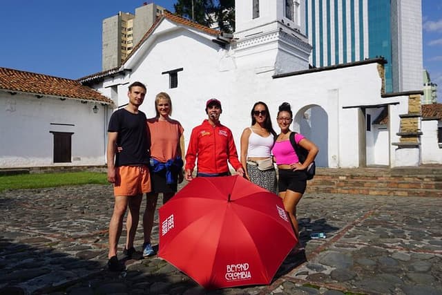 Shared Tour of the Historical and Cultural Center of Cali