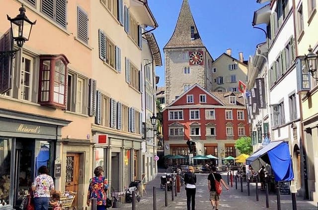 Experience Zurich Tour via Tram, Ferry, Funicular and Cable Car