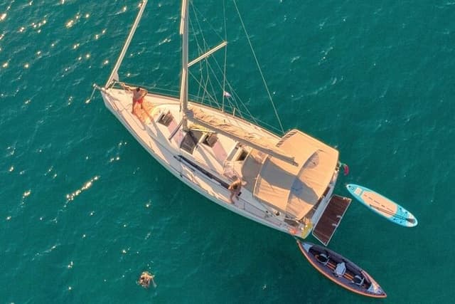 Exclusive Private Sailing Tour Algarve Portimão
