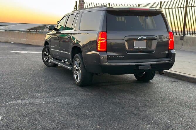 Seamless Luxury: Hartford Airport Private Car Service