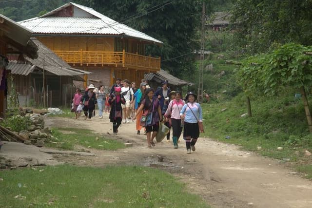 Sapa Full-Day Trekking Adventure Through Local Villages