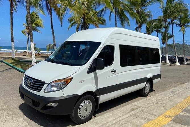 Reliable Private Transfers: Manuel Antonio to SJO Airport