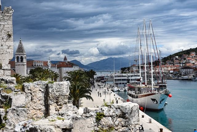 Unique Trogir Tour with a Guide