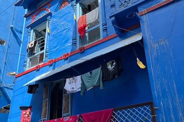 Walk to blue heritage tour with rishi