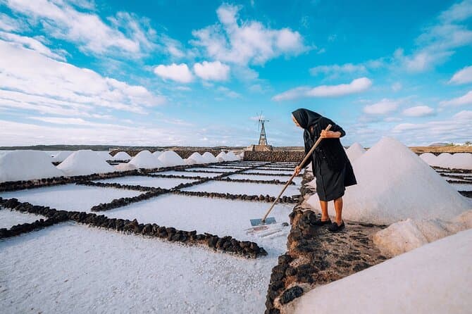 Salinas de Janubio: Lanzarote’s White Desert