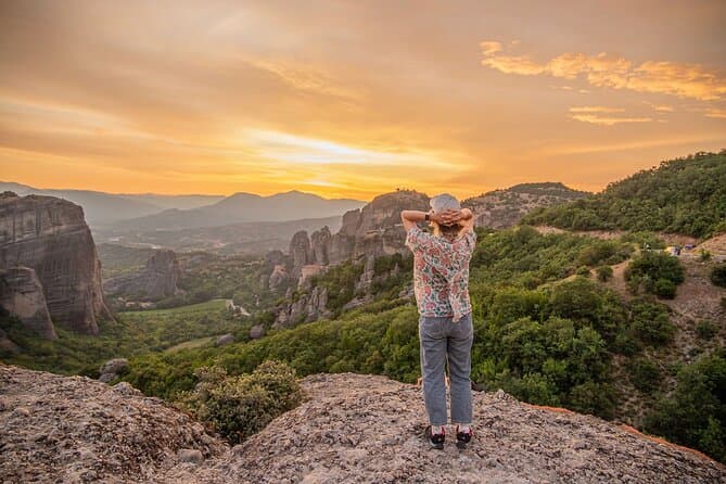 Unforgettable Meteora Monastery Tours & Guided Adventures