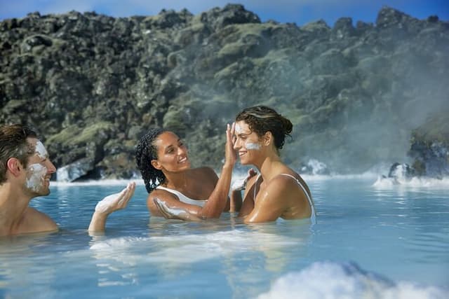 Small-Group Golden Circle, Blue Lagoon with Ticket & Kerid Crater