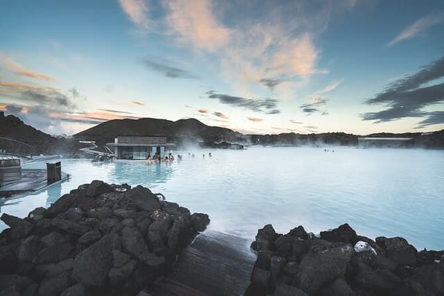 Small-Group Golden Circle, Blue Lagoon with Ticket & Kerid Crater