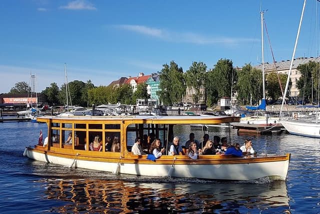Riga City Canal & Daugava River Premium Boat Tour with Audioguide
