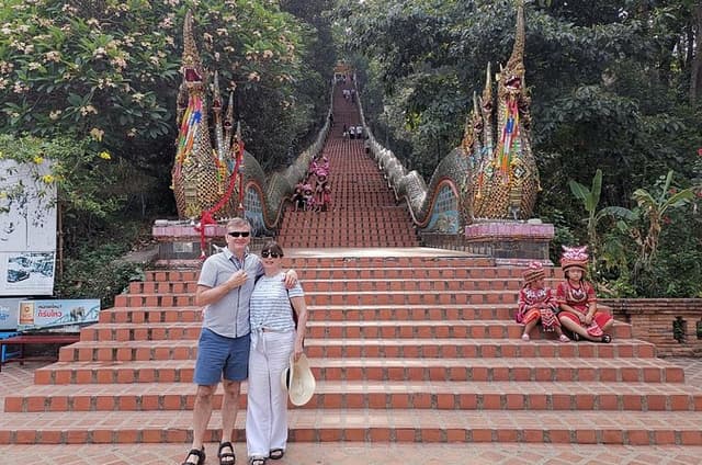 Highlights of Chiangmai in a day with a Guide (Private Tour)