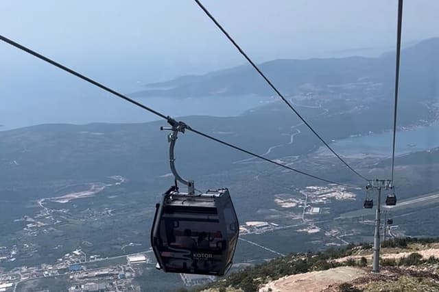 Express Cable Car ascent & 25Turns Epic Bike Descent.