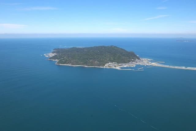Half Day Fukuoka Island Car Tour with Food