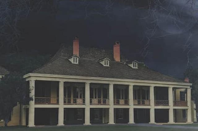 Destrehan Plantation Haunted Night Tour