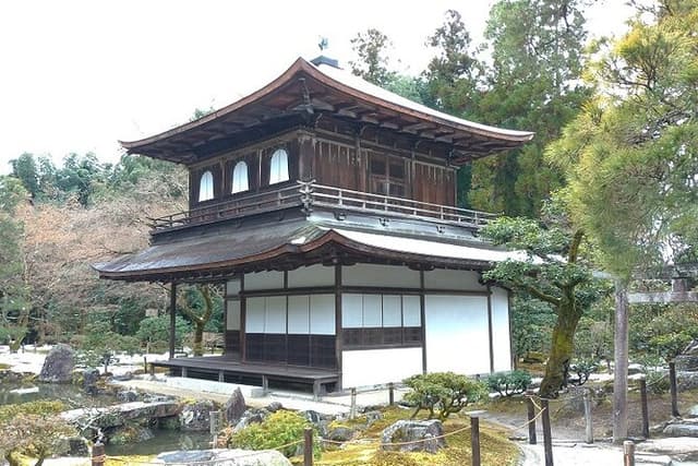 Kyoto Philosophy Walk with Philosopher (Private/6.5 hour)