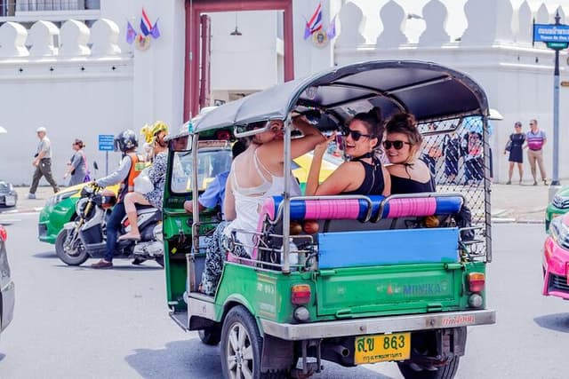 Laem Chabang Port to Bangkok Guided Day Tour